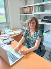 Julie Petiteau, conseillère en agronomie, spécialisée prairies et fourrages